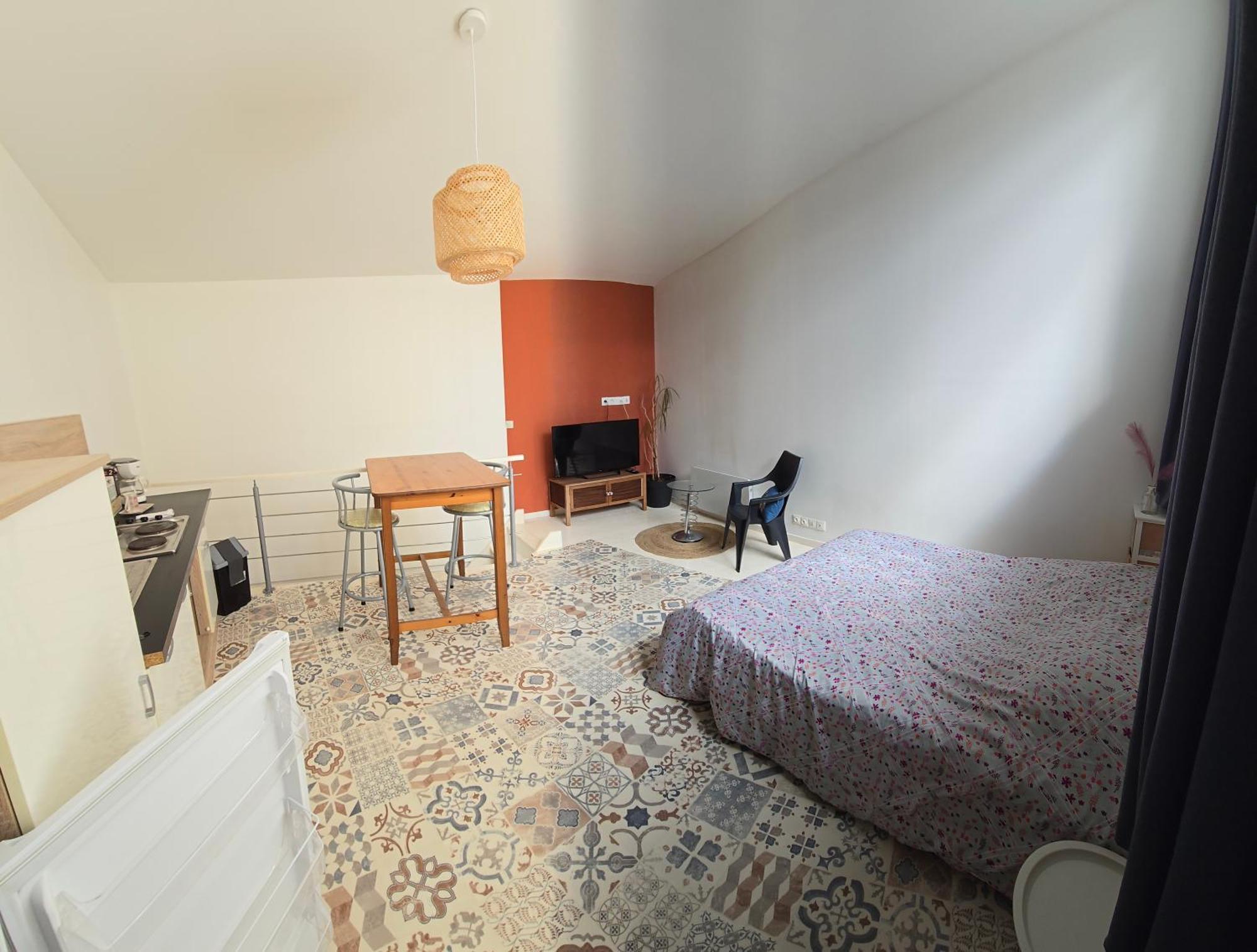 Appartement En Duplex Viviers Εξωτερικό φωτογραφία